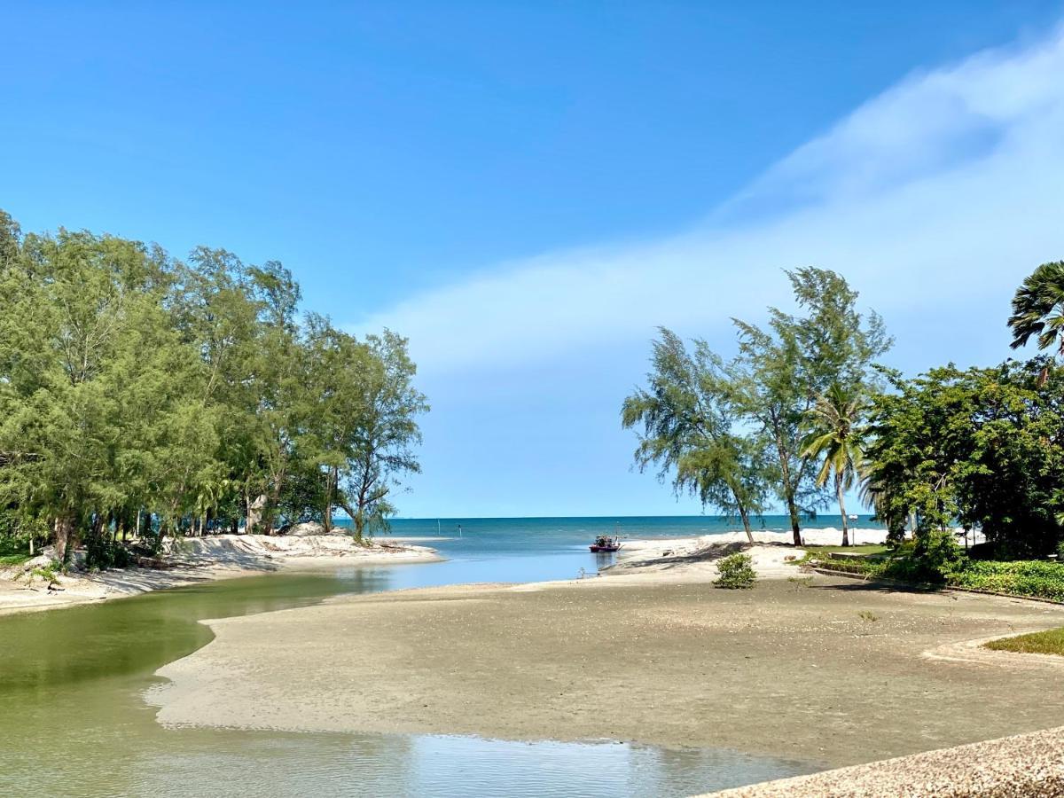 Sand-D House Pool Villa B35 At Rock Garden Beach Resort Rayong Mae Phim Exterior photo